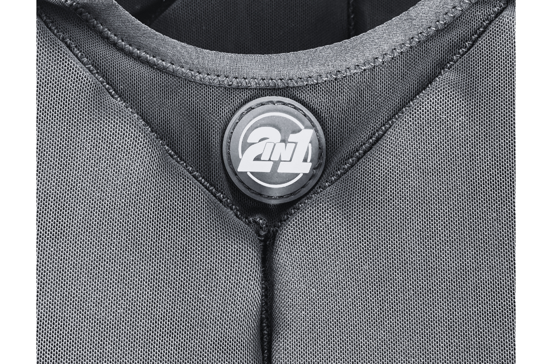 2InOne Compression Vest 2.0 – 2in1 Shoulder Pads